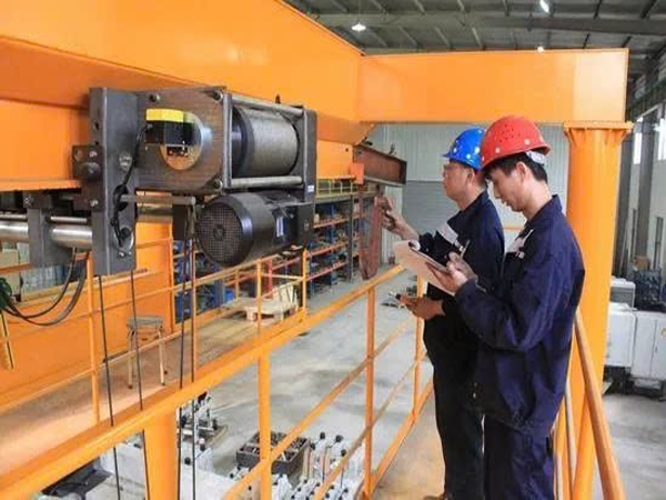 Thợ sửa cầu trục tại phường Tân Khánh